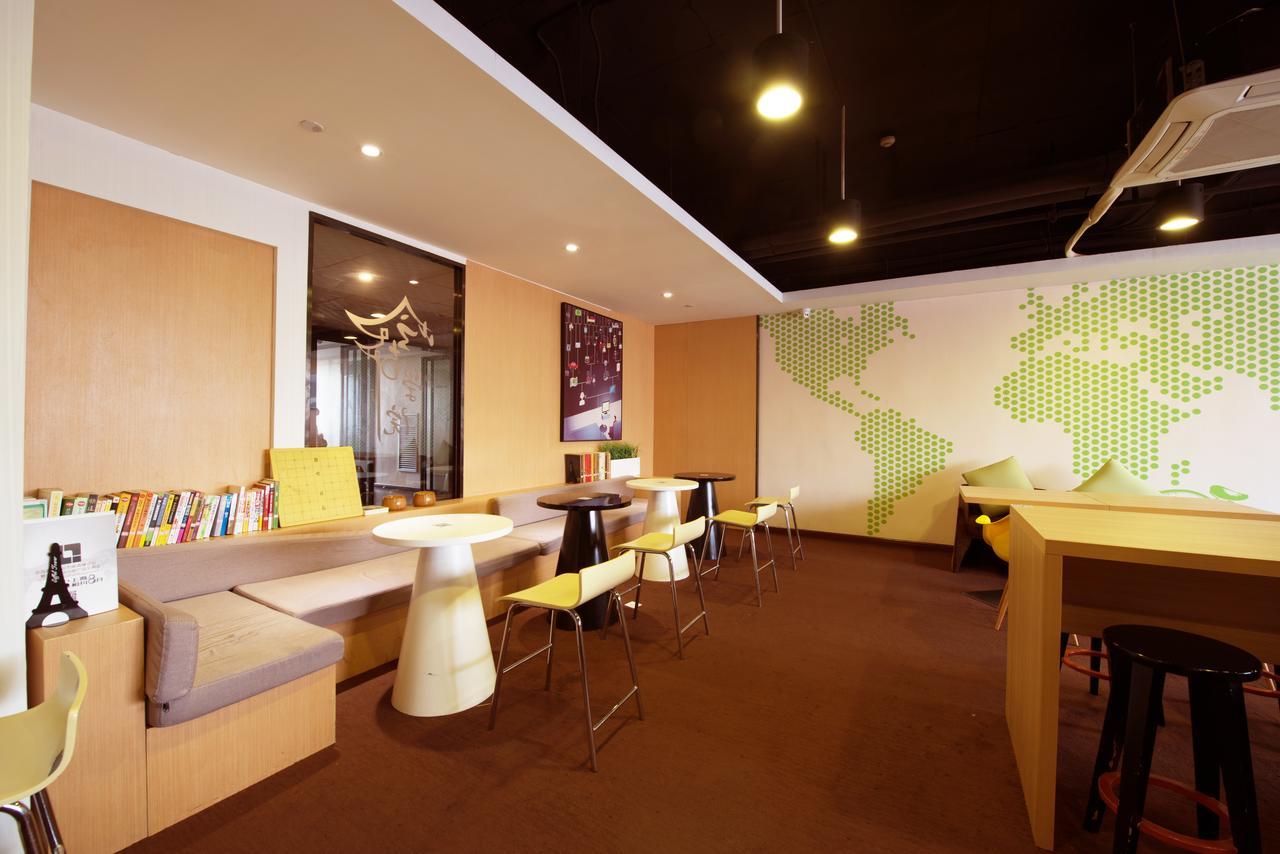 Iu Hotel Ruoyang Yiyang Wenhua Road Eksteriør billede