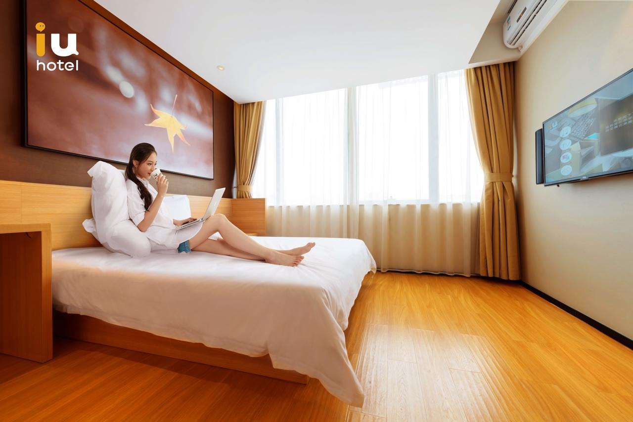 Iu Hotel Ruoyang Yiyang Wenhua Road Eksteriør billede